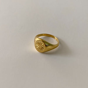 Anillo sello flor