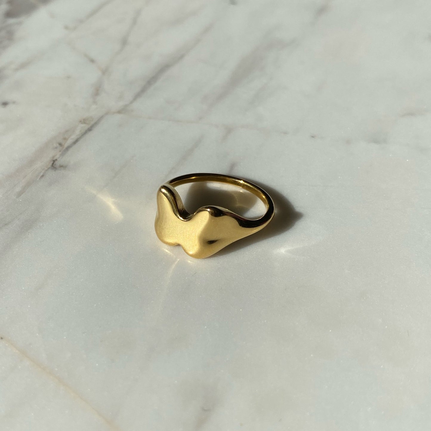 Anillo mariposa