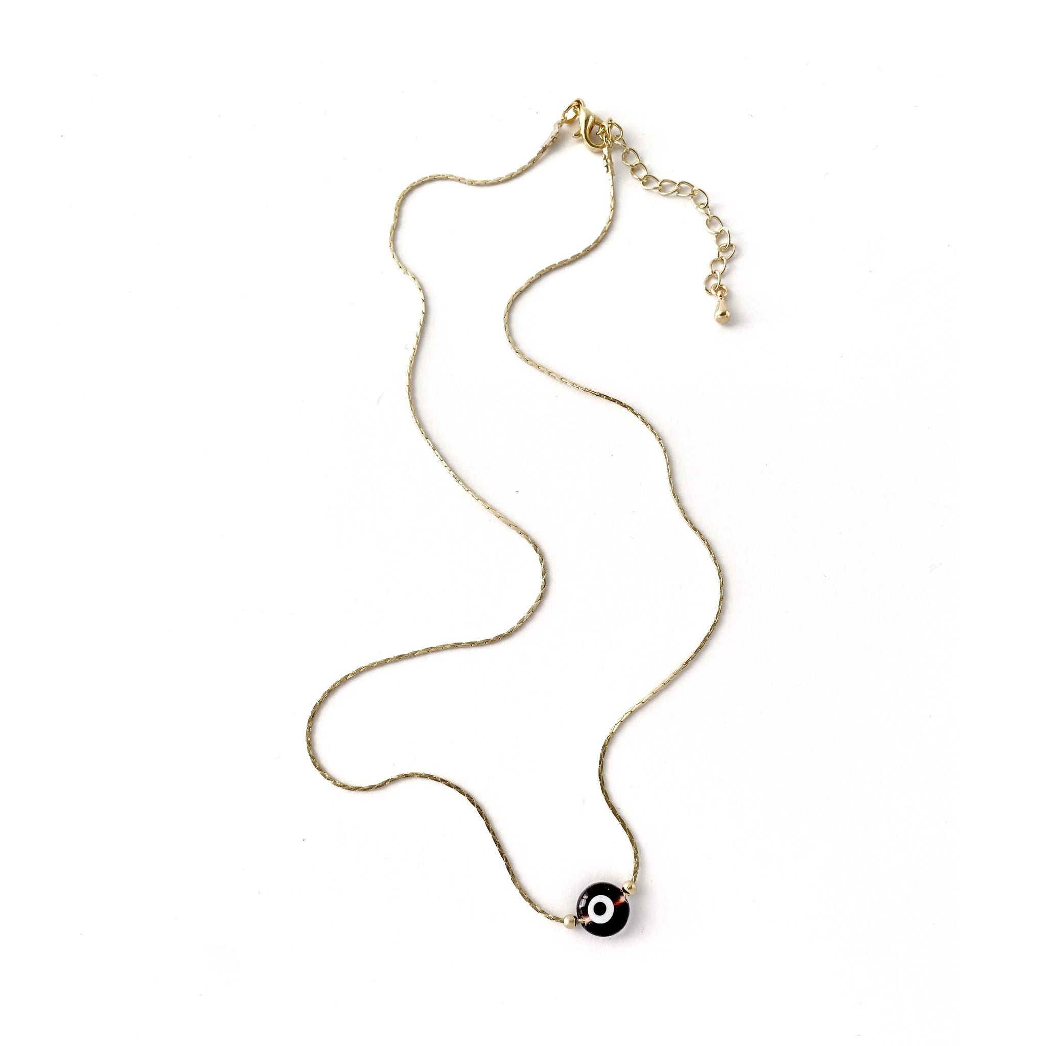 Collar ojito plano