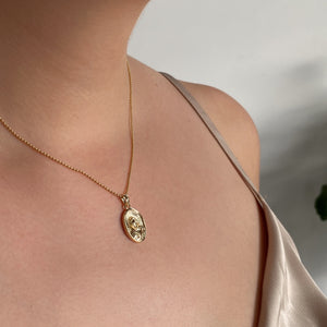 Collar medalla virgen