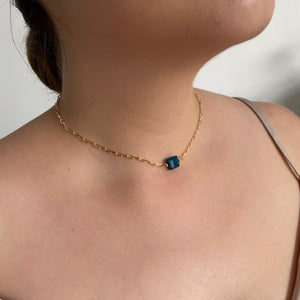 Choker cubo azul